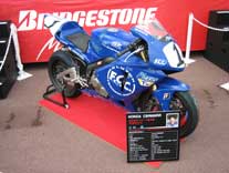 �S���{�r�s�U�O�O�N���X�ґ��҂̃}�V��